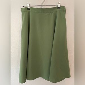 ModCloth swing skirt WITH POCKETS. Satin lined. Beautiful, comfortable.